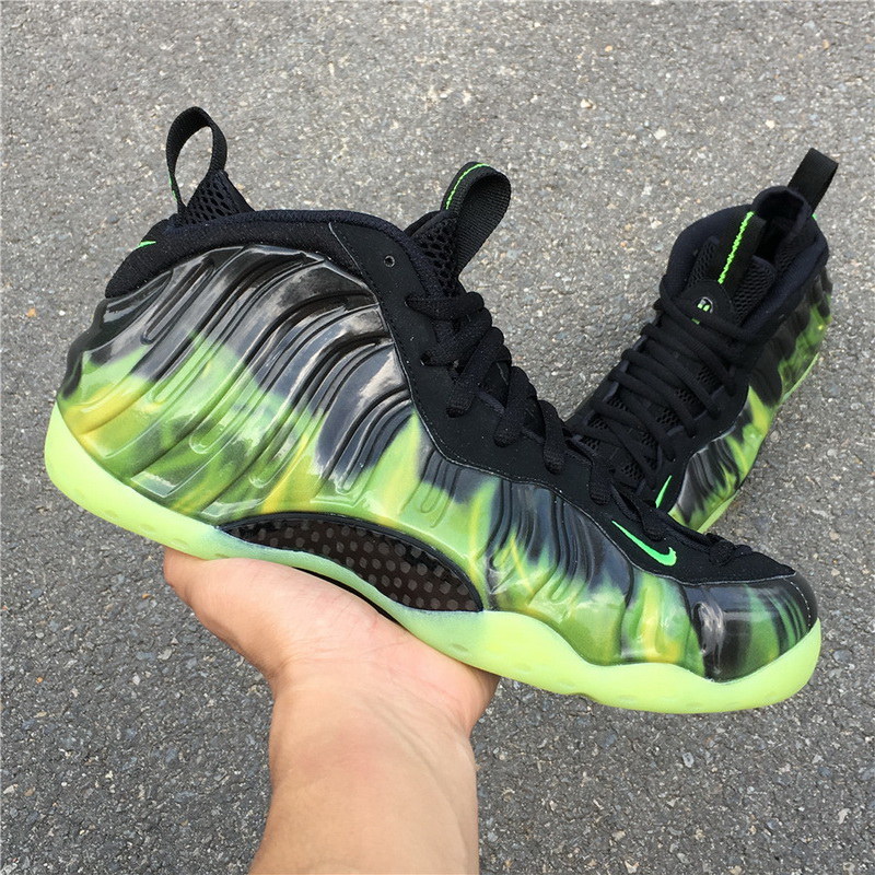 Authentic Nike Air Foamposite One Paranorman